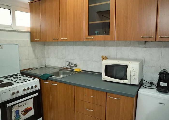 Blloku Check-in 24 דירה