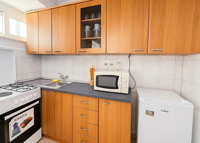 Blloku Check-in 24 * Tirana